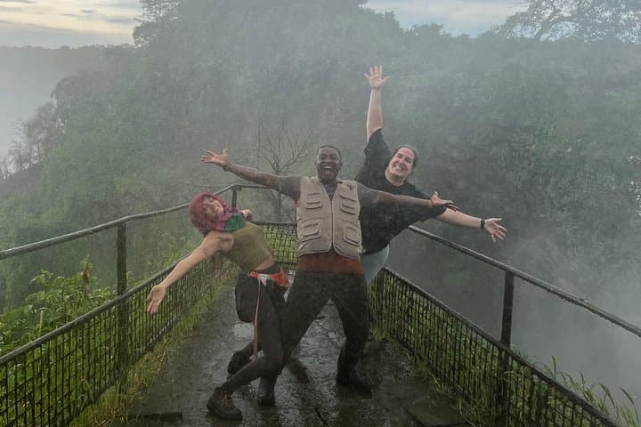 8-Day Best of Uganda Honeymoon: Big Five Safari & Nile Cruise photo 4