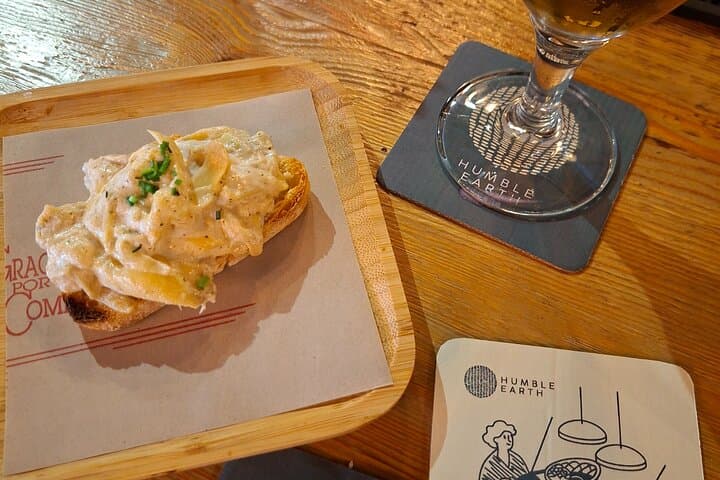 Granada Food & Tapas Detour: Authentic Tapas Tour & Local Wine Tasting photo 4