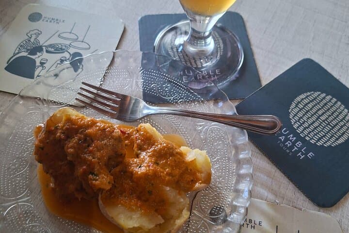 Granada Food & Tapas Detour: Authentic Tapas Tour & Local Wine Tasting photo 6