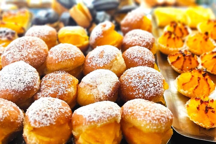 Porto Private Walking Tour with Polaroid and Local Sweets (3h) photo 2