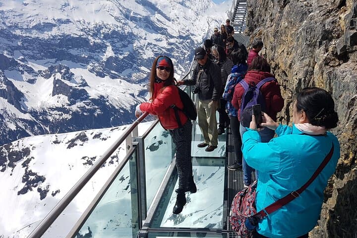 Schilthorn & Mürren Private Day Trip from Bern: Piz Gloria, Thrill Walk & Alpine Views photo 5