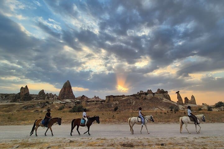 Sunset Horseback Ride through Göreme’s Rose, Meskendir & Red Valleys photo 2