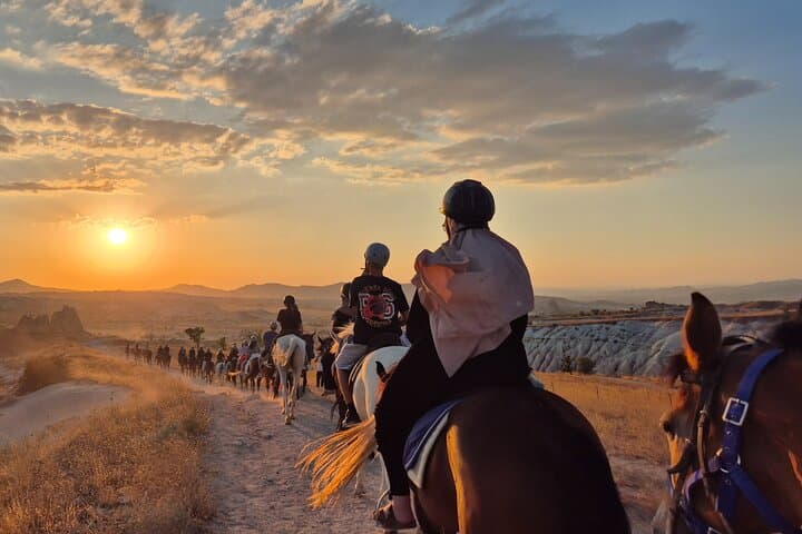 Sunset Horseback Ride through Göreme’s Rose, Meskendir & Red Valleys photo 3