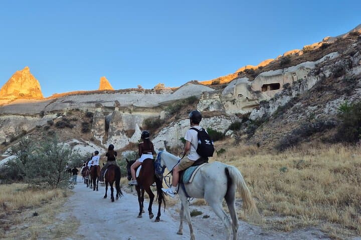 Sunset Horseback Ride through Göreme’s Rose, Meskendir & Red Valleys photo 6