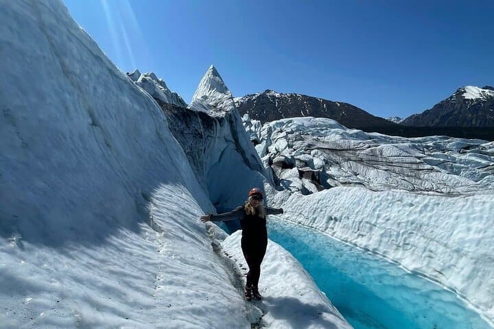 Matanuska Glacier Guided Hike from Anchorage: Road-Accessible Ice Adventure photo 5