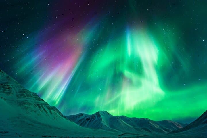 Private Northern Lights Tour from Reykjavik — Magical Winter Night Experience photo 6