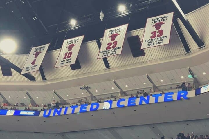 Chicago Bulls Game at United Center: Live NBA Experience and Visitor Guide photo 4
