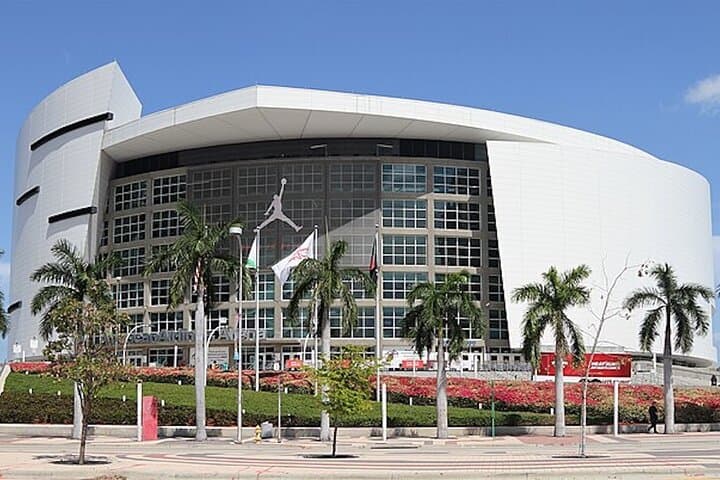 Miami Heat Game at Kaseya Center — Live NBA Action on Biscayne Bay photo 2