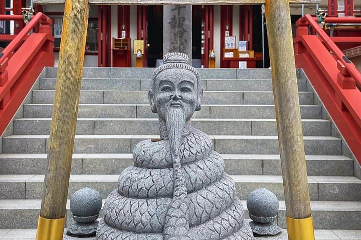 Ueno and Yanaka Culture & Art Walking Tour — Old Tokyo Highlights photo 3