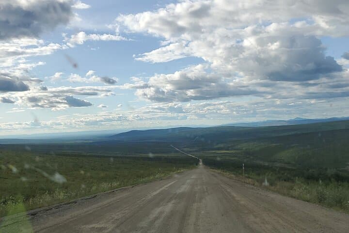 Explore Alaska’s Dalton Highway: Arctic Circle Adventure Guide photo 6