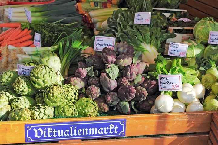 Munich Old Town Walking Tour & Viktualienmarkt Tasting — Private Guided Experience photo 6