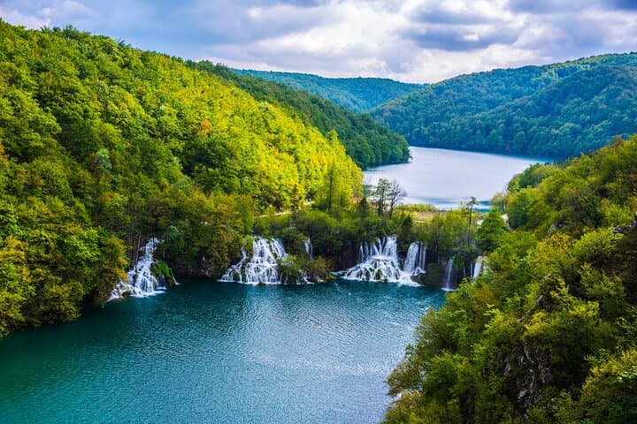 Plitvice Lakes Wonder: Private Day Tour from Split to Croatia’s Turquoise Falls photo 3