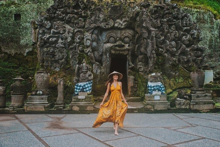 Ubud Day Trip: Monkey Forest, Tegalalang & Tegenungan Waterfall in One Day photo 5