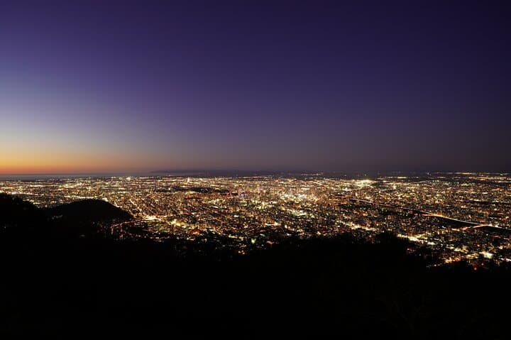 Mt. Moiwa Ropeway: Sapporo’s Million-Dollar View — Day & Night Guide photo 4