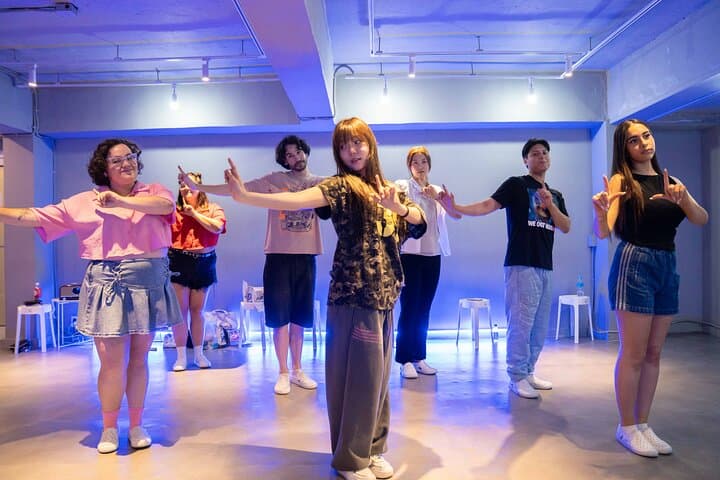 Learn K-pop Choreography in Seoul: Beginner-Friendly Dance Class & Photo Shoot