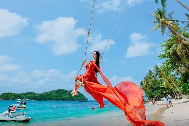 Phu Quoc Paradise Escape: Snorkel Xuong (Gam Ghi) and May Rut Trong Islands