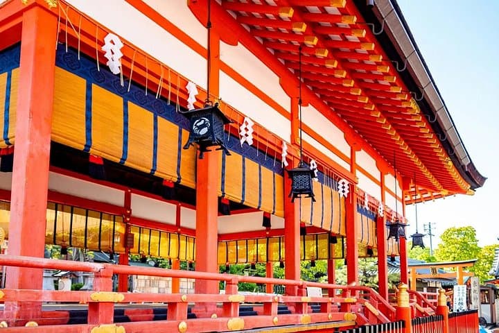 Kyoto Heritage Path: Fushimi Inari to Kiyomizu-dera Walking Tour photo 1