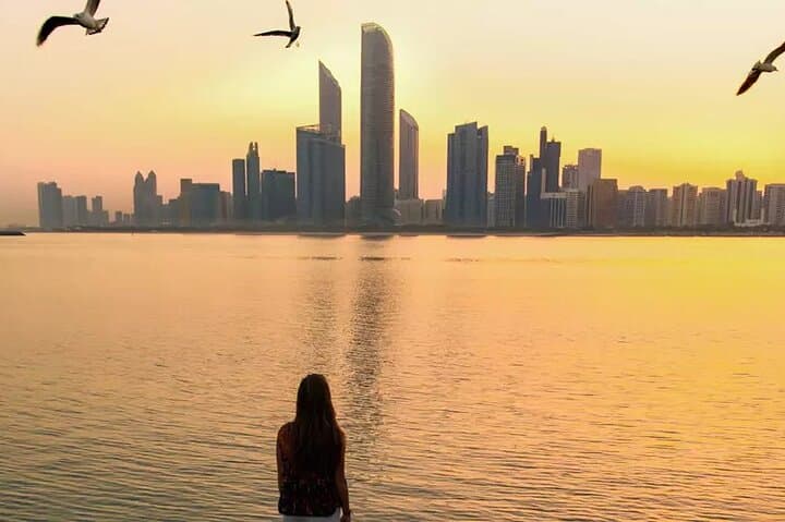 Abu Dhabi Half-Day: Grand Mosque, Emirates Palace & Corniche Highlights photo 3