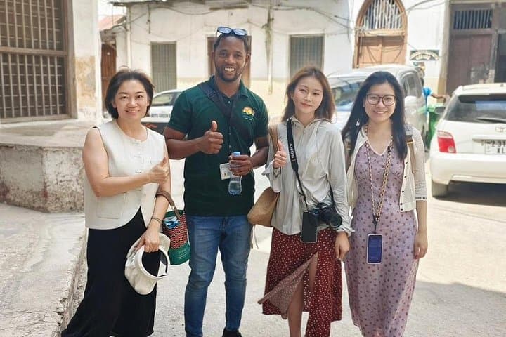 Stone Town Walking Tour: Discover Zanzibar’s Old City & Cultural Landmarks photo 4