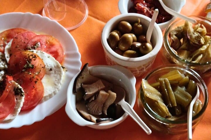 Seulo Farm Tour with Tasting: Rural Sardinia Cheese & Salami Experience photo 5