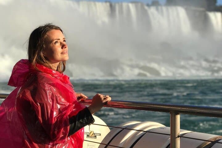 Ultimate Niagara Falls Day Tour: Boat Cruise, Journey Behind the Falls & Maple Tasting photo 4