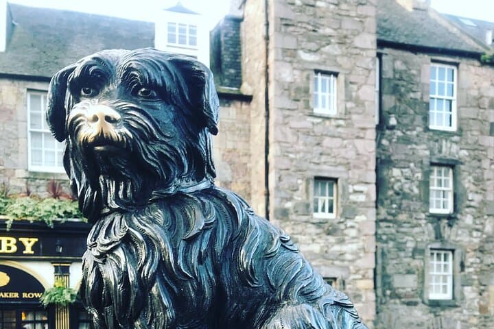 Greyfriars Graveyard Walking Tour — 90-Minute Historical & Ghost Walk in Edinburgh