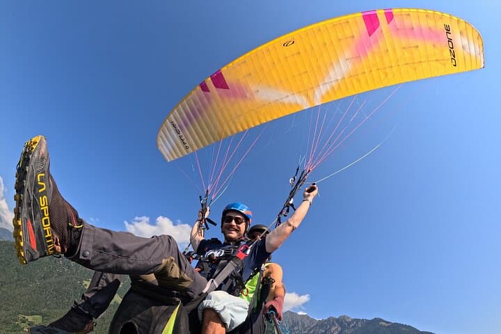 Tandem Paragliding Over Dorf Tirol: Soar Above Merano's Alps photo 4