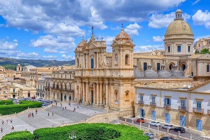 Sicily Baroque Minivan Tour: Syracuse to Noto, Modica & Ragusa photo 3