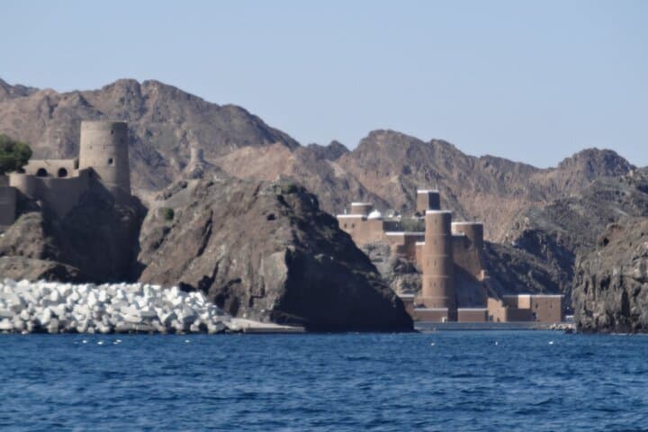 Muscat Full-Day Private Tour & Sunset Dhow Cruise — Mosque, Mutrah Souq, Royal Sights photo 1