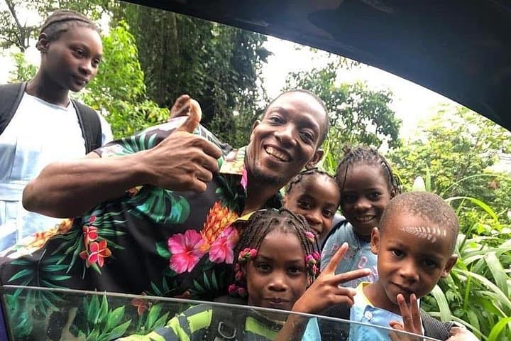 São Tomé Road Trip with Cafetours Guide Rabbi Afonso: Museum, Boca de Inferno & Seven Waves Beach photo 3