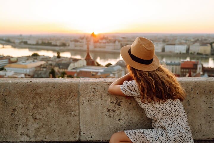 Budapest Castle Hill Photoshoot: Fisherman's Bastion Professional Session photo 5