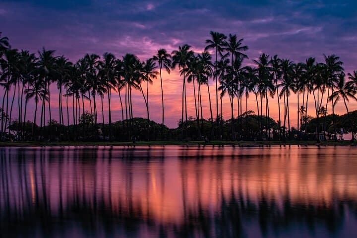 Sunset Photo Adventure Along Honolulu’s Sea Cliffs: Capturing Oahu’s Dramatic Coastline photo 3