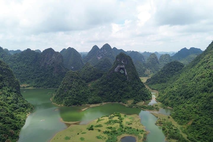 Ban Gioc Waterfall Day Trip: Angel Mountain, Ngao Cave & Ethnic Village Route photo 3