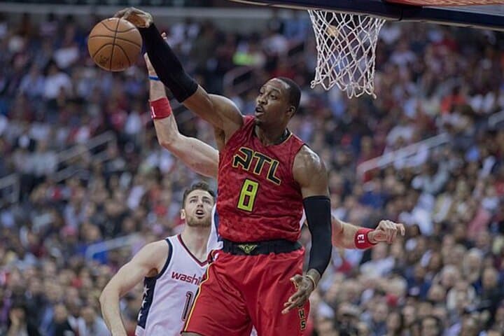 Inside State Farm Arena: What to Expect at an Atlanta Hawks Game photo 3