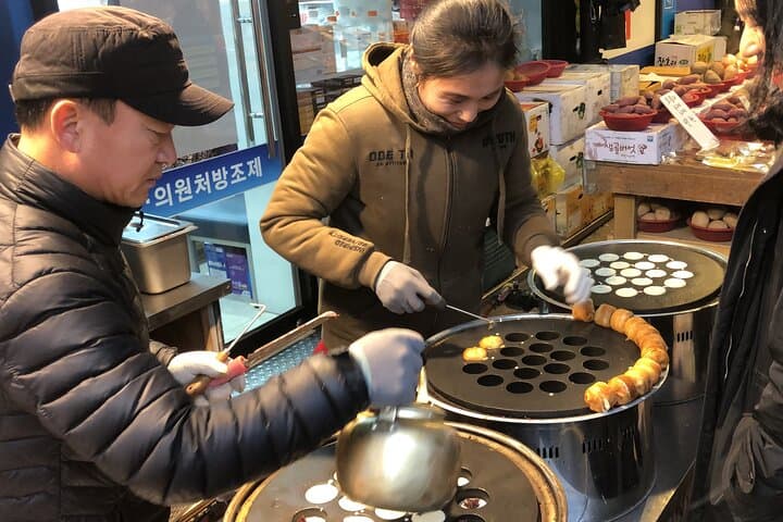 Unplugged Seoul: Phone-Free Urban Navigation from Samgakji photo 2