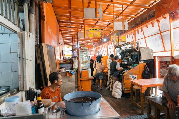 Jakarta Bajaj Experience and Glodok Street Food Tour photo 2