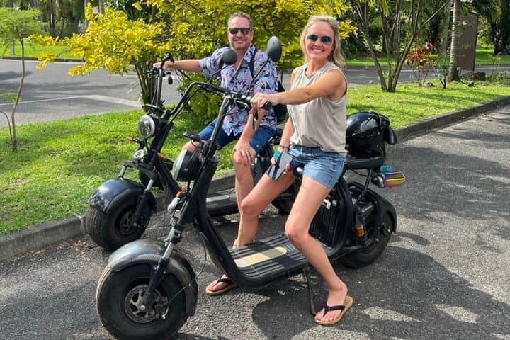Moorea CityCoco Electric Scooter Tour: Ride to the Island’s Best Beaches & Bays photo 5