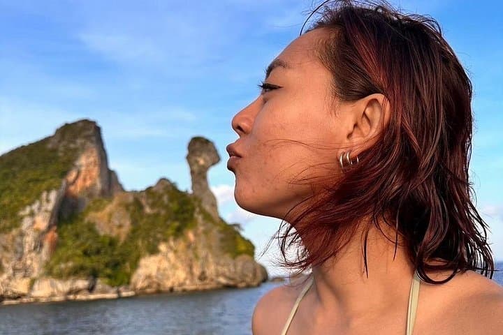Krabi Sunset Culinary Romance Cruise: Ao Nang Evening Boat Dinner & Island Views photo 3