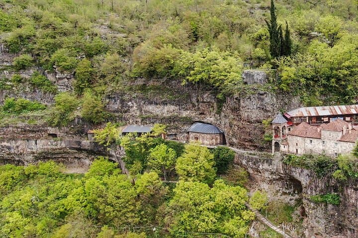 Discover Chiatura: Caves, Soviet Cable Cars and Katskhi Pillar Day Tour