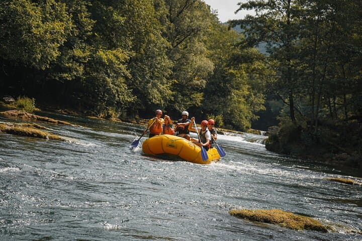 Una River Whitewater Rafting from Strbacki Buk — 7km Class III Run photo 4
