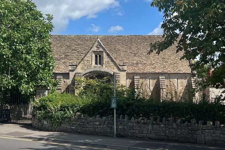 Glastonbury Ghost Walk: Self-Guided 'Martyrs and Phantoms' Audio Tour photo 4