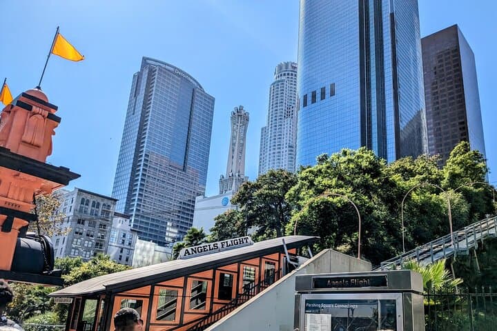 Downtown LA Culture and Arts Walking Tour with Angels Flight