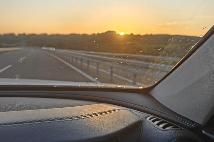 Killarney to Dublin Private Luxury Chauffeur Transfer — Scenic Door-to-Door Drive photo 3