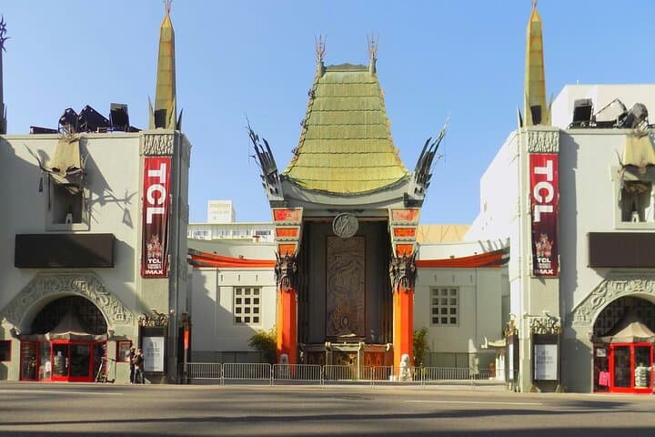Private Luxurious Los Angeles Tour — Hollywood, Beverly Hills & Venice in 6 Hours photo 5