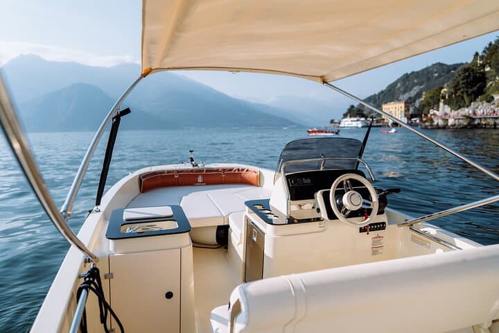 Lake Como Private Speedboat Tour: Villas, Waterfalls & Prosecco photo 2
