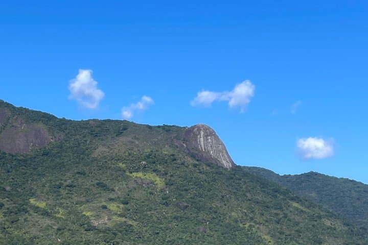 Hike to Mamanguá's Sugar Bread Peak — Paraty Fjord Panorama photo 4