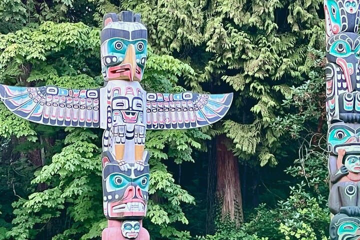 Stanley Park Seawall Bike Tour — Ride Vancouver's Iconic Coastline photo 2