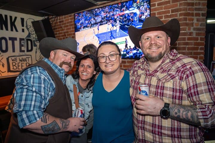 All-Inclusive Nashville Pub Adventure: Lower Broadway Honky-Tonk Night Out photo 4