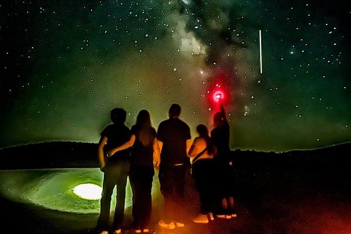 Joshua Tree Night Sky: Stargazing and UFO Tour with Night-Vision Binoculars