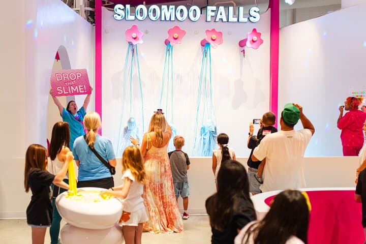 Sloomoo Institute Los Angeles — Hands-On Slime Lab & Interactive Slime Experience photo 2